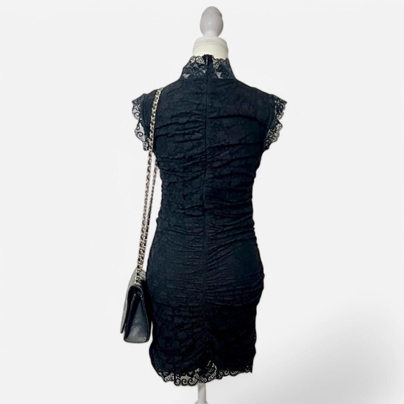 Elegant Black Lace Dress - Picture 2 of 2